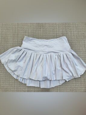 Goldhinge White Pleated Women’s Skirt